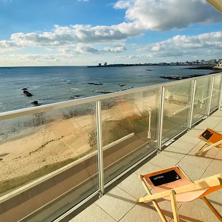 Elegant Avec Balcon, Garage Et Wifi En Bord De - Fr-1-92-889 Apartamento