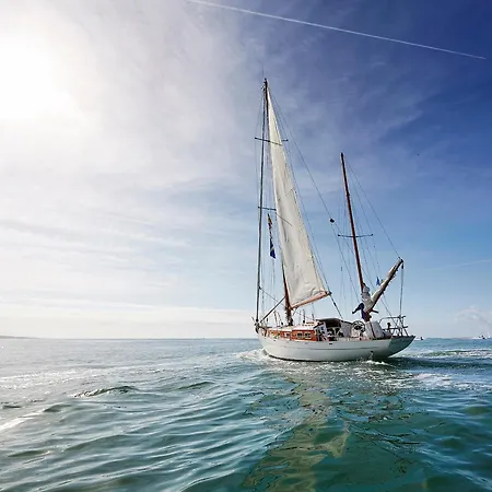Elegant Avec Balcon, Garage Et Wifi En Bord De - Fr-1-92-889 Apartamento Les Sables-dʼOlonne
