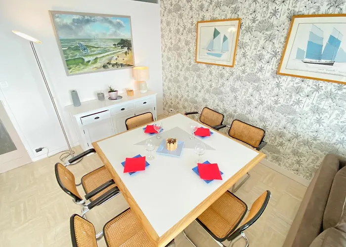 דירה Elegant Avec Balcon, Garage Et Wifi En Bord De - Fr-1-92-889